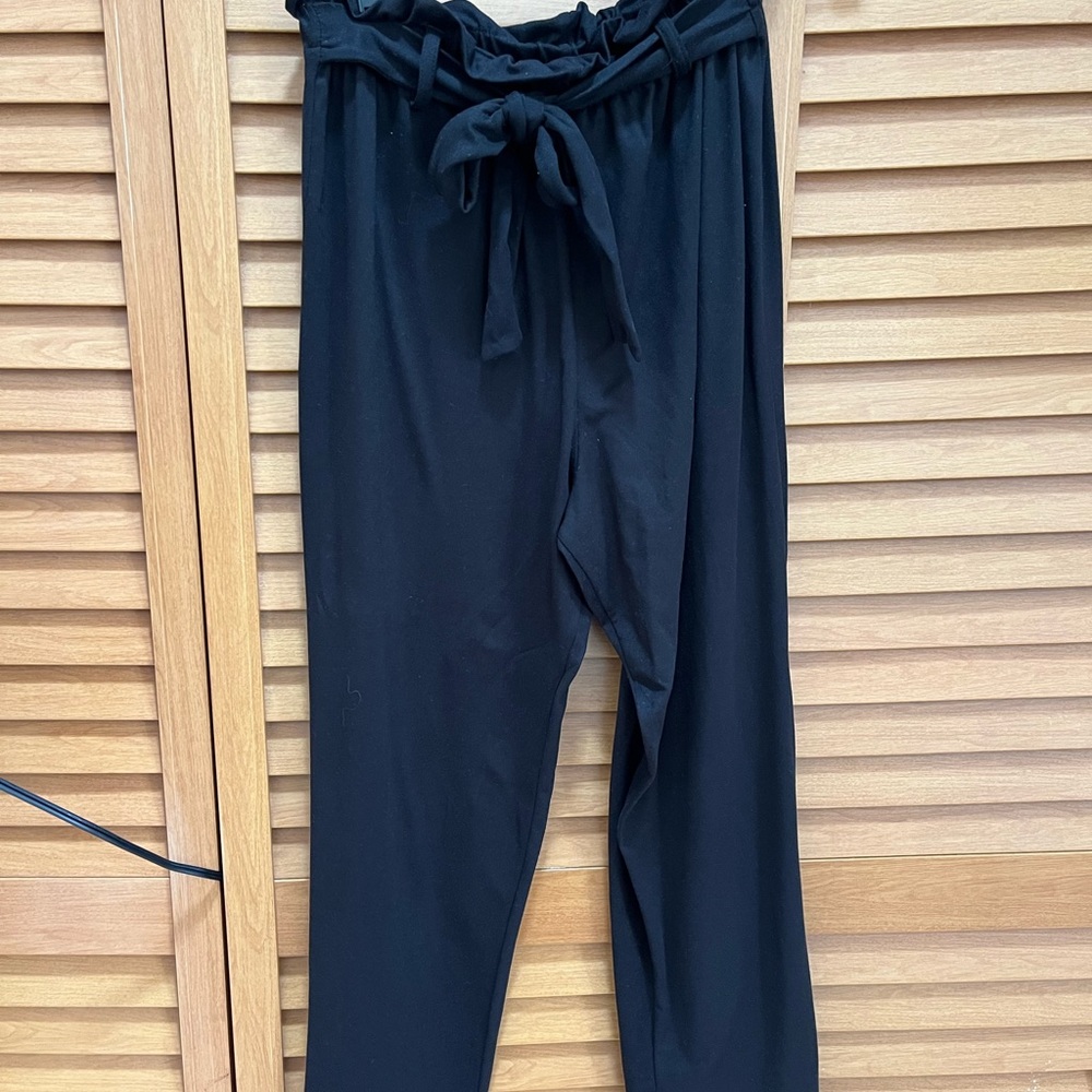 Black pant